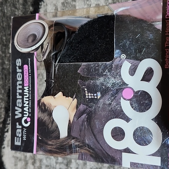 180'S QUANTUM SOUND BLACK FAUX FUR COLD WEATHER EAR WARMERS - Picture 2 of 11